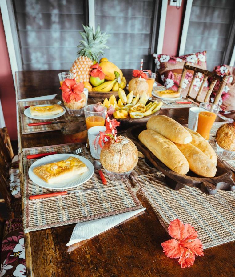 Treetops Boutique Hotel & Bungalows ポートビラ エクステリア 写真